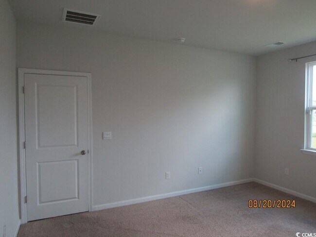 Building Photo - 2155 Ainsley Dr