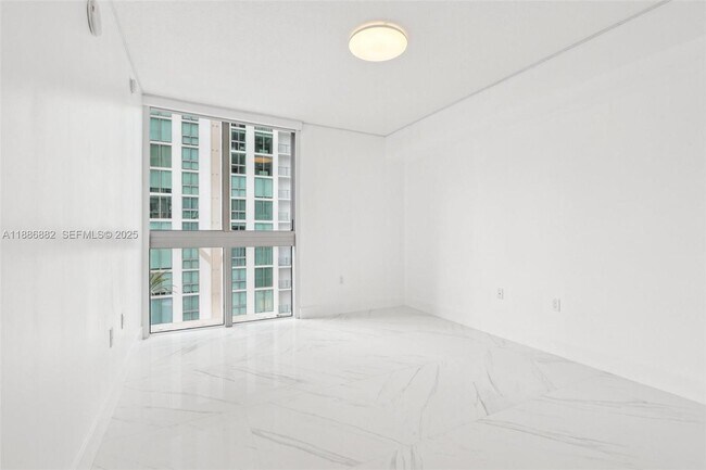 Building Photo - 330 Sunny Isles Blvd