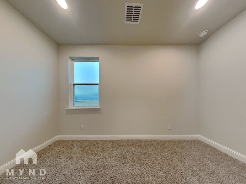 Building Photo - 508 Amalfi Wy