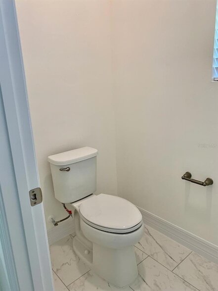 Building Photo - 21475 Seaton Ave