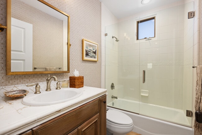 Building Photo - 227 Neptune Ave