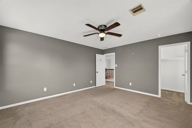 Building Photo - 13019 Foxwood Creek Ln