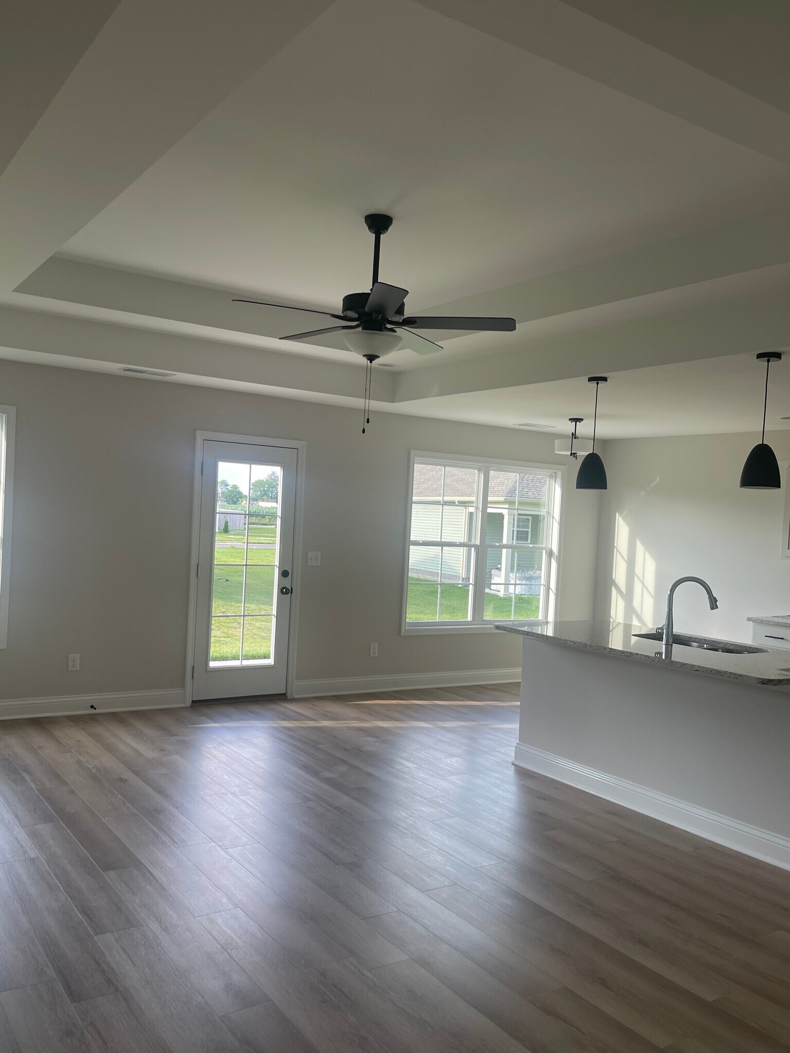 Building Photo - 715 Alexander Way