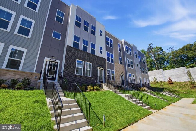 Building Photo - 18002 Alicia Ave