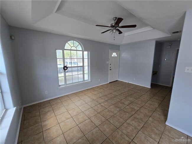 Building Photo - 7 La Mancha Dr