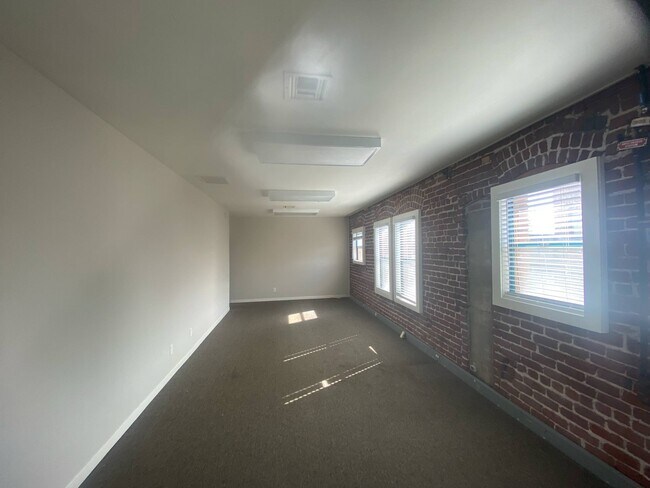 Building Photo - 160 E 3rd St