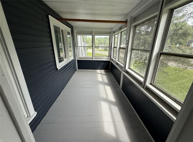Building Photo - 1104 Caton Bypass Rd