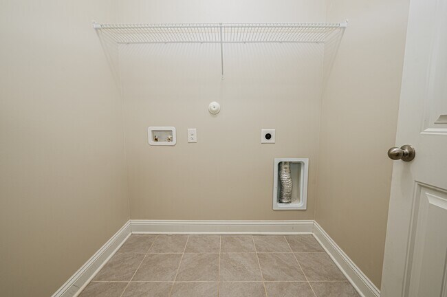 Building Photo - 1202 Skipjack Ct