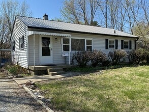 Building Photo - 3709 W 98th St