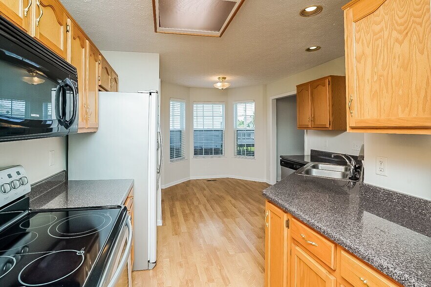 Building Photo - 639 Belinda Pkwy