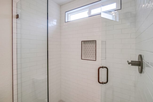 Building Photo - 1059 Arbor Ln