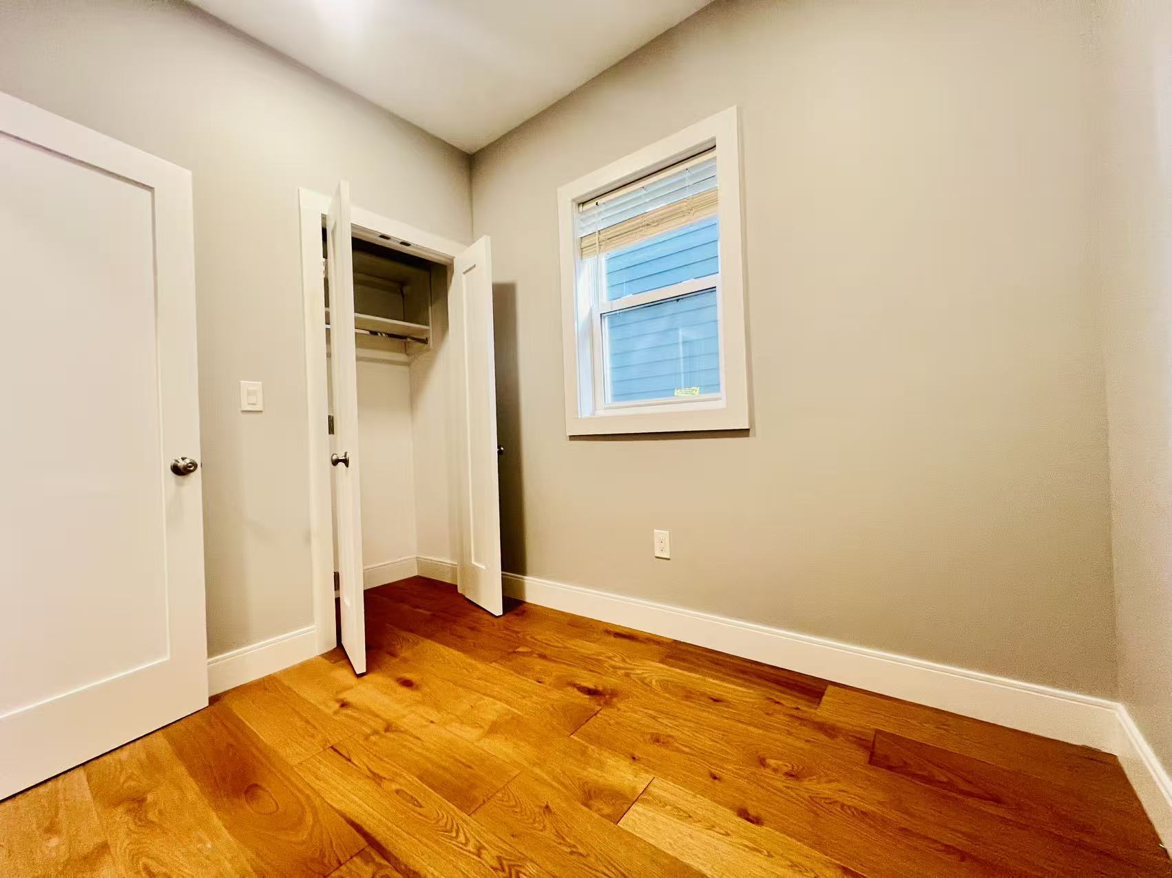 Building Photo - 19 Plymouth St