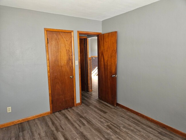 Building Photo - Single Family Rental Home - 3BR-1BA - New ...