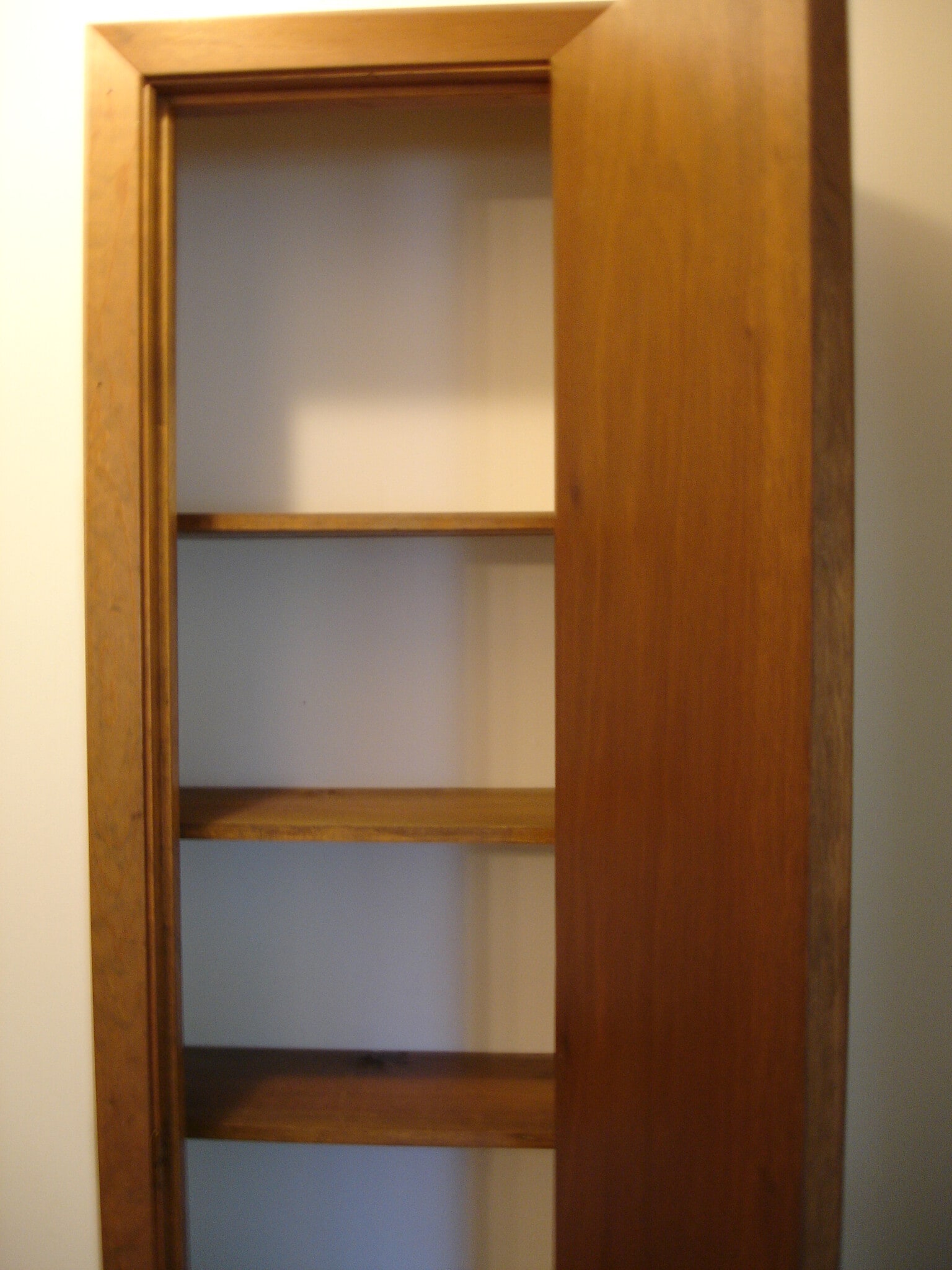 Linen Closet - 7101 N Park Ave