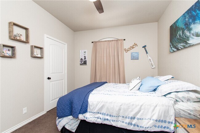 Building Photo - 6506 Castle Gap Dr
