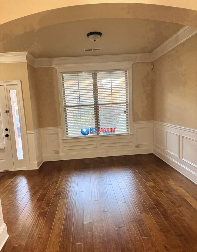 Building Photo - Brick front 4-bedroom house in Lawrenceville