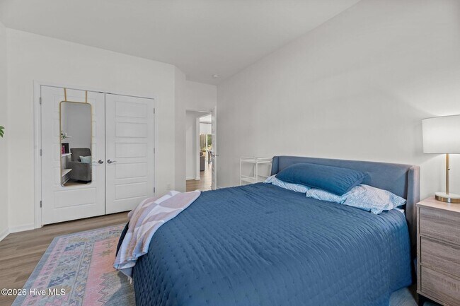 Building Photo - 109 Station Yard Rd