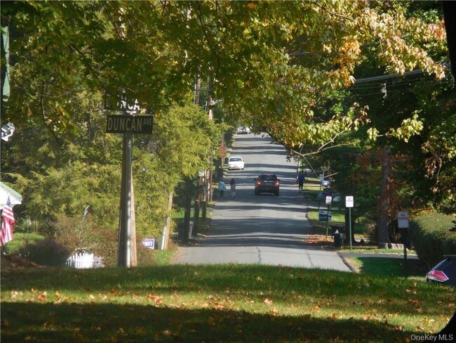 Building Photo - 78 Duncan Ave