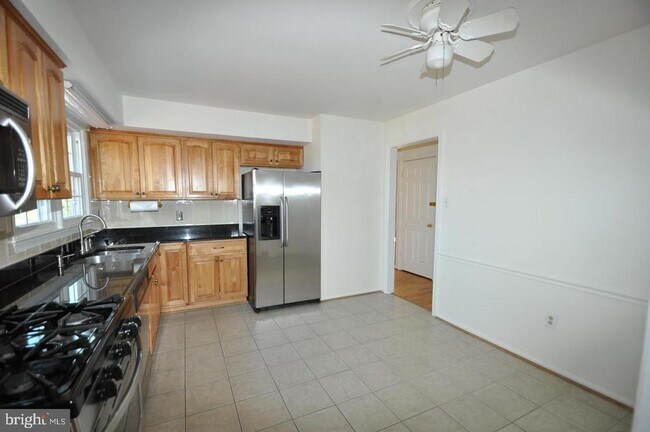 Building Photo - 4301 Scotch Meadow Ct