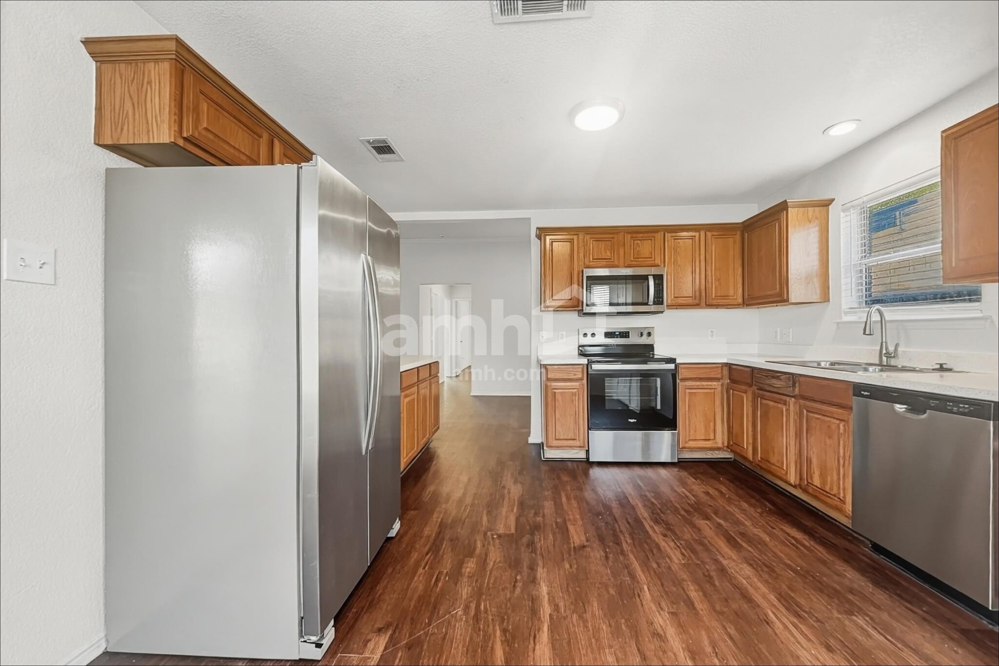 Building Photo - 961 Mesa Vista Dr