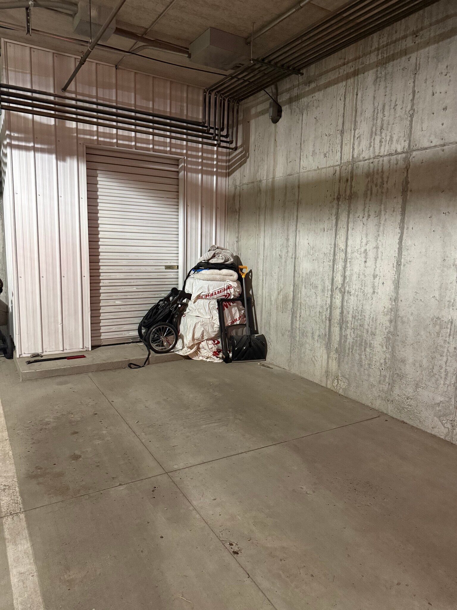 Building Photo - 150 Village Crossing Way