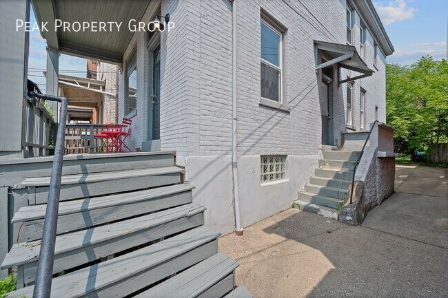 Building Photo - 2316 Chickasaw St