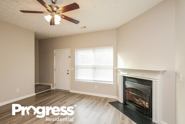 Building Photo - 2348 Bigwood Trail