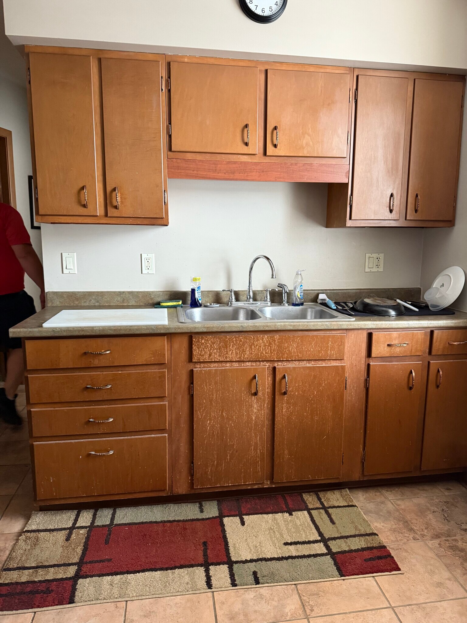 Sink area with cabinets - 111 Ewing St