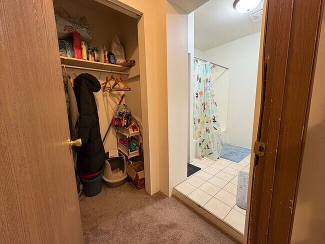Building Photo - $1,100 | 2 Bedroom, 1 Bathroom Apartment | Pet Friendly* | Available for August 1st, 2026 Move In!