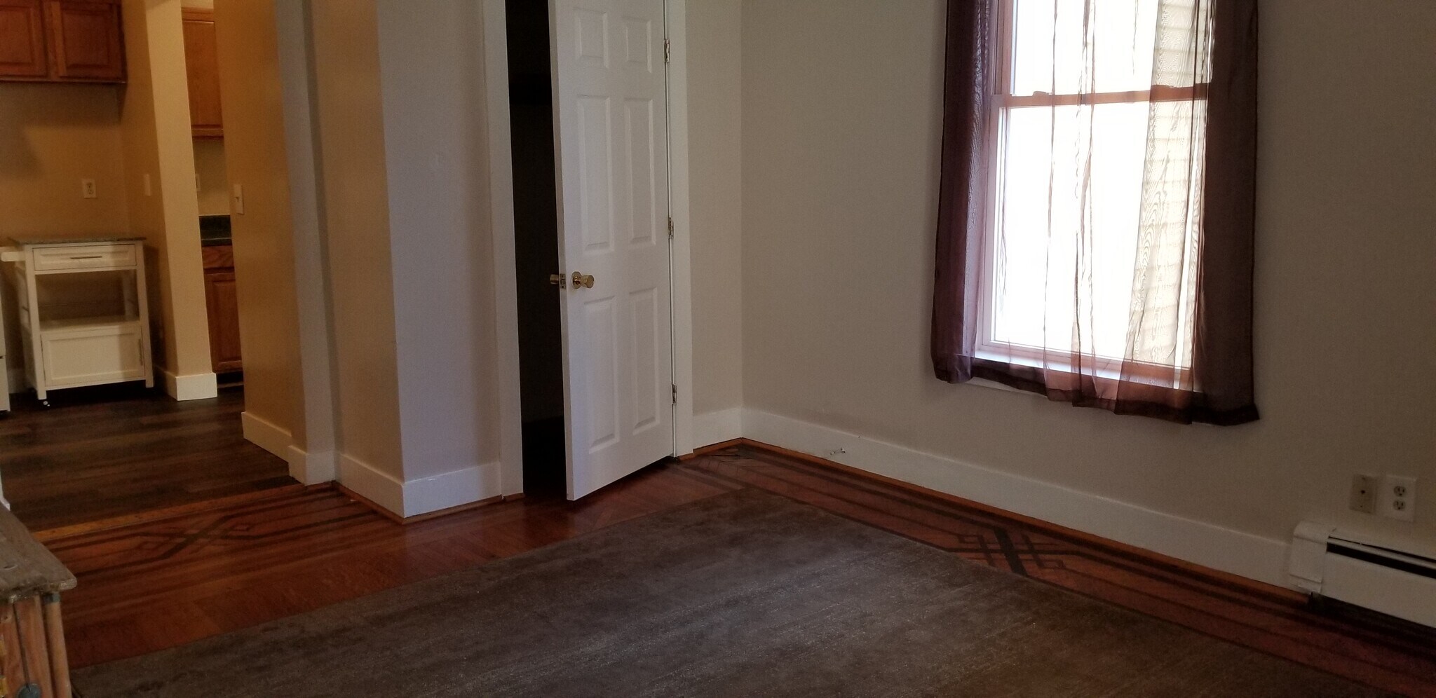 Living room - 338 Pawtucket St