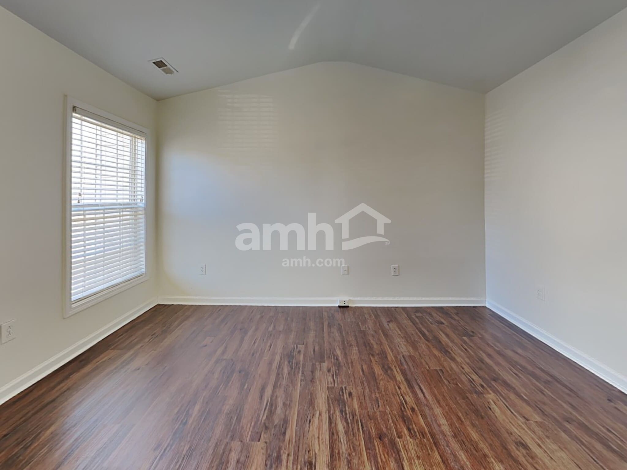 Building Photo - 101 Tagus Ct