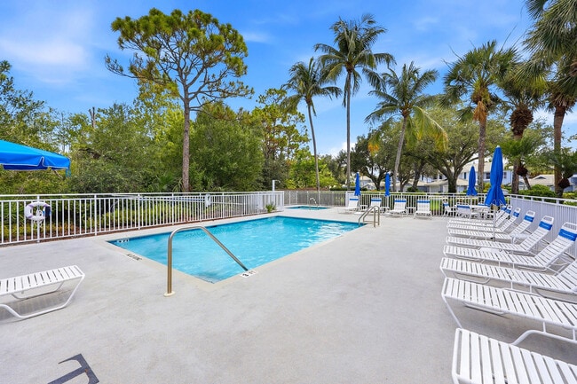 Building Photo - 866 Carrick Bend Cir