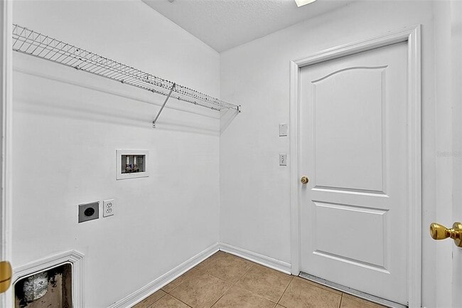 Building Photo - 132 Berkshire Ln