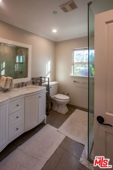 Building Photo - 3501 Caribeth Dr
