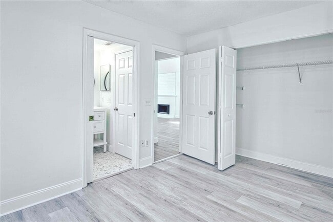 Building Photo - 303 D St