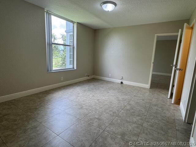 Building Photo - 8411 Lagos De Campo Blvd
