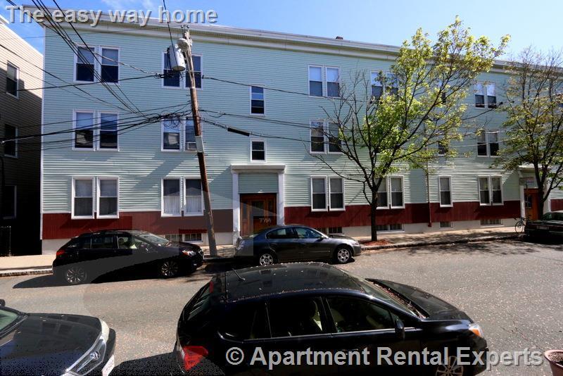 Building Photo - 33 Portsmouth St