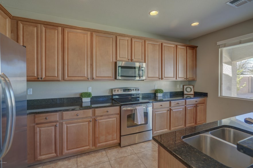 Building Photo - 4608 S Twinleaf Dr