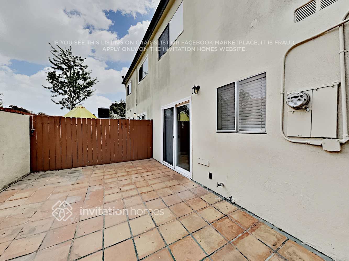 Building Photo - 1974 Glenoaks Ave