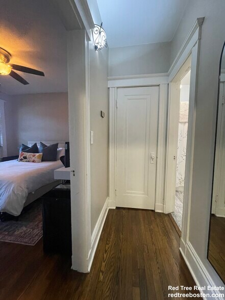 Building Photo - 1758 Commonwealth Ave