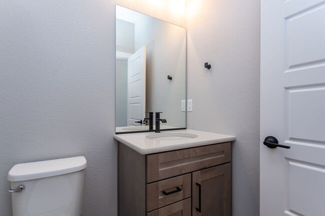 Building Photo - Beautiful, Brand-New Paired Home in Wolf Ranch