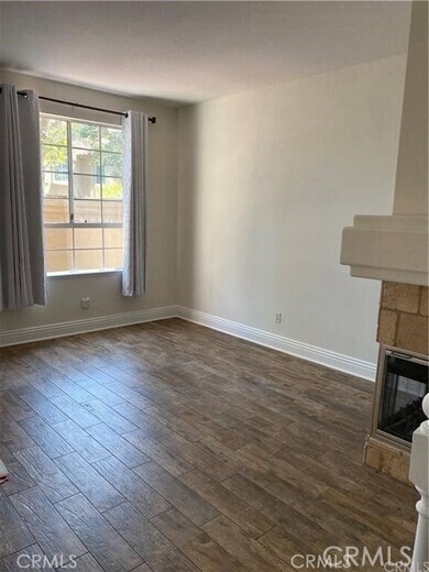 Building Photo - 14 Hillgate Pl