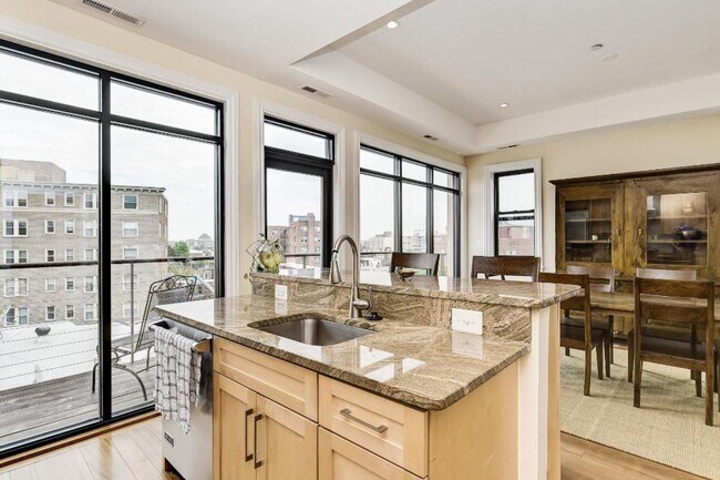 Building Photo - 1737 Connecticut Ave NW