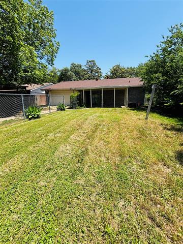 Building Photo - 4601 Tarry Dr