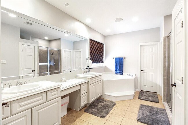Building Photo - 5603 Statfield Glen Ln