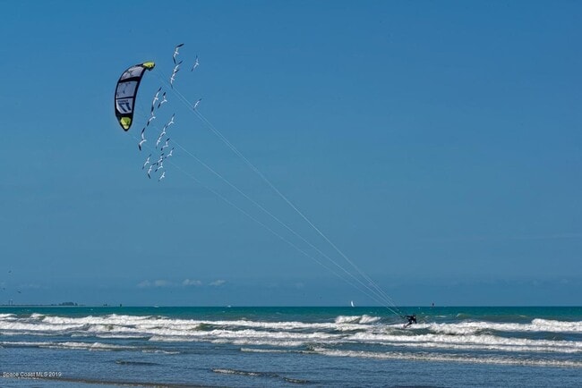 Building Photo - 208 Tin Roof Ave