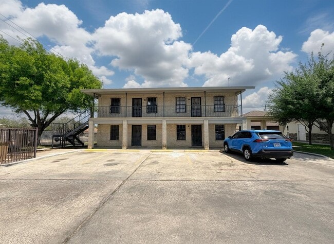 Building Photo - 2603 Palo Blanco St