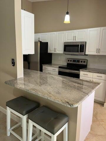 Building Photo - 5645 American Cir