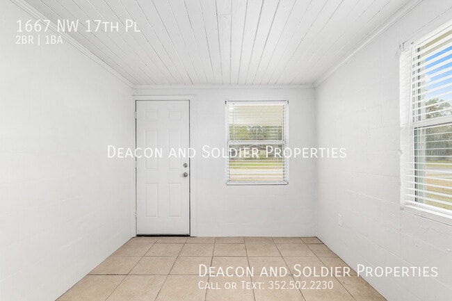 Building Photo - 1667 NW 17th Pl