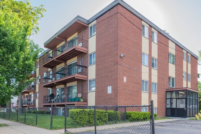 Building Photo - 480 Norfolk St